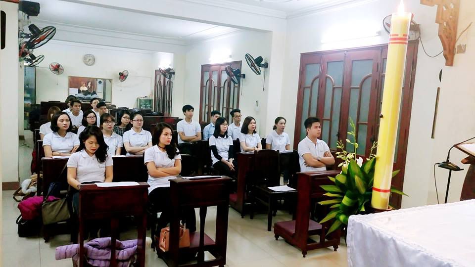 HCYC tham dự Thánh lễ tại nhà nguyệnTu viện DCCT Thái Hà